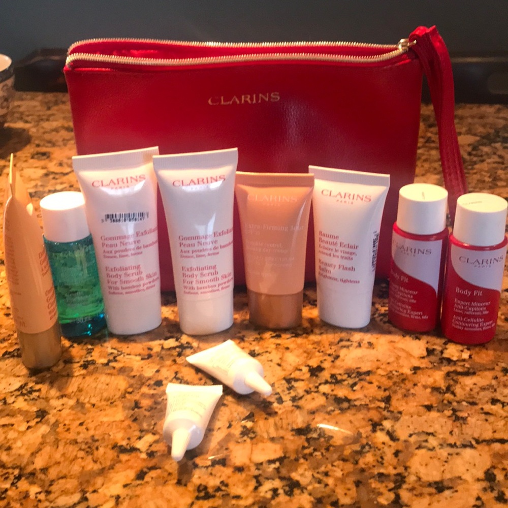 Clarins travel size 11 items including bag